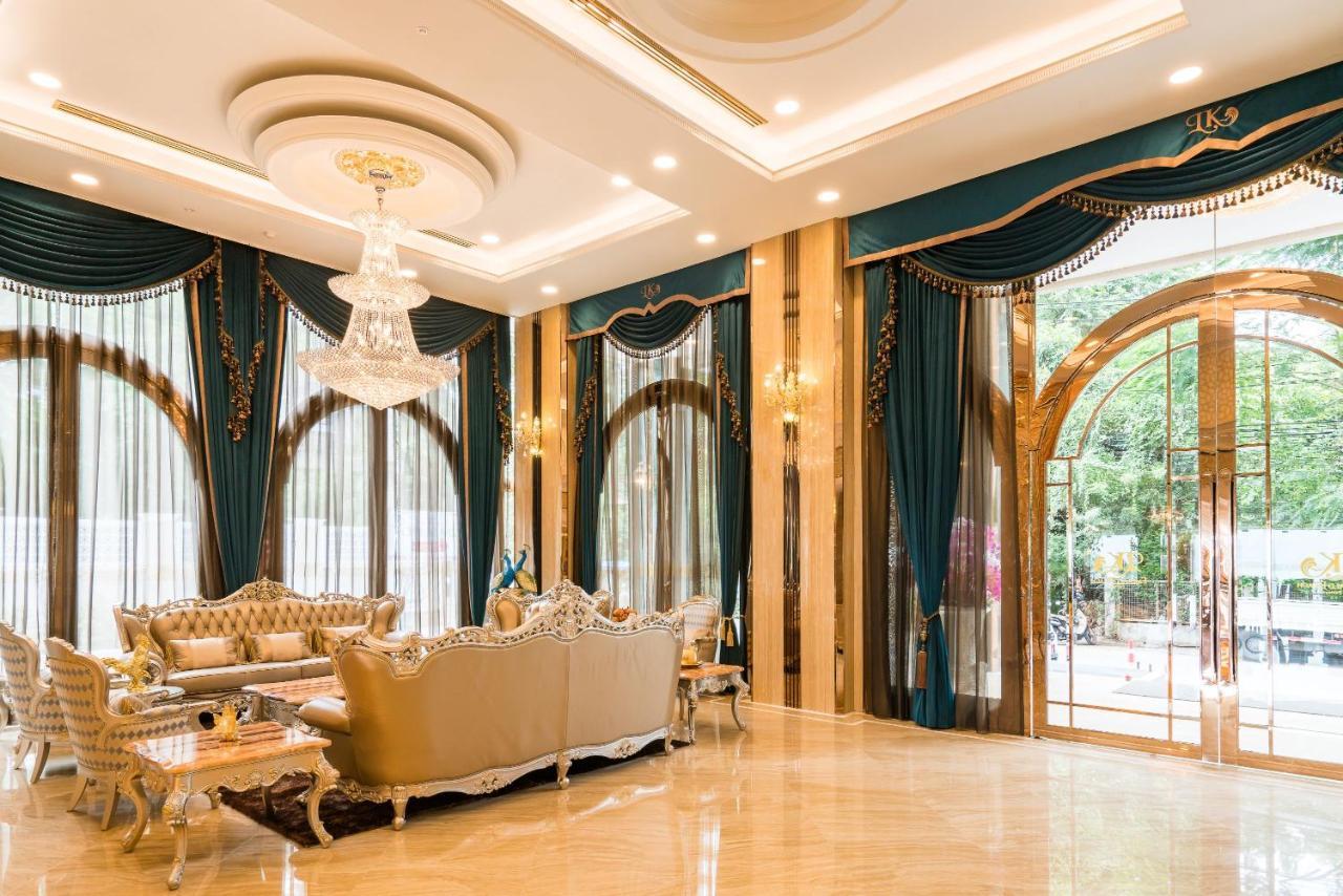 Lk Emerald Beach - Sha Extra Plus Pattaya Exterior foto Lobby