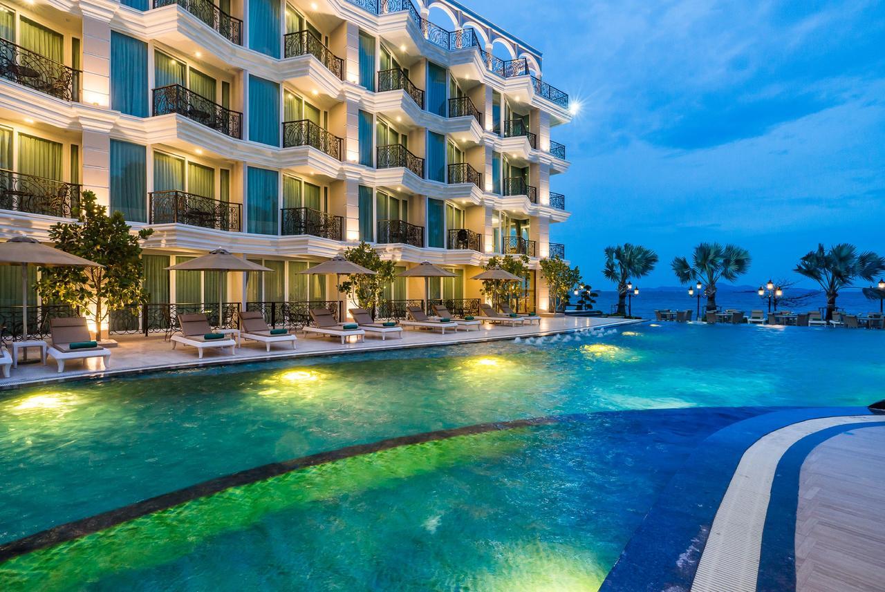 Lk Emerald Beach - Sha Extra Plus Pattaya Exterior foto The Royal